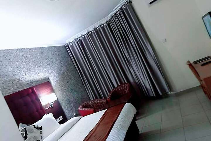 Room 20 of 20