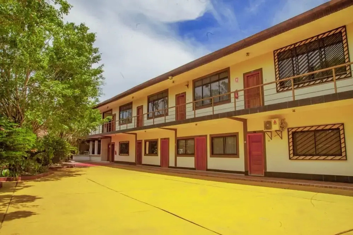 Hotel Sombrero De Paja - TRAVELINE