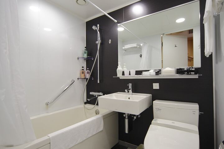 Clean Restrooms
