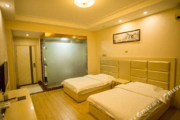 Fuxiang Express Hotel