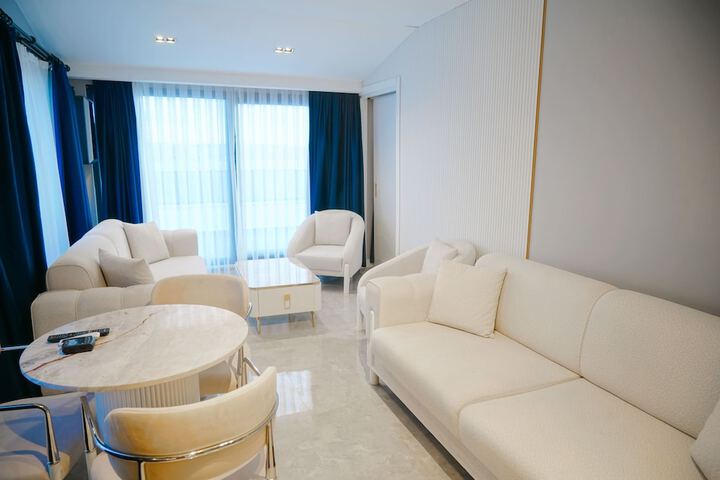 Room 47 of 94