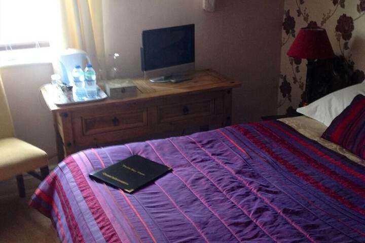 Room 3 of 22