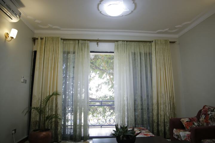 Room 15 of 32