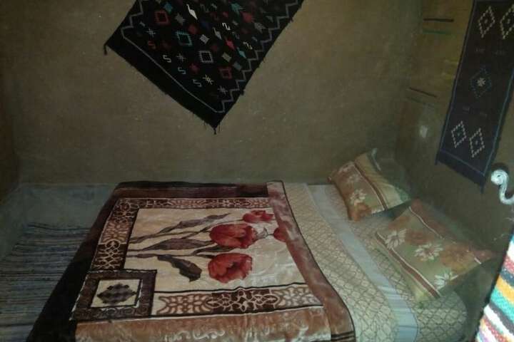 Room 10 of 46