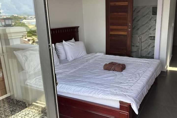 Room 9 of 55