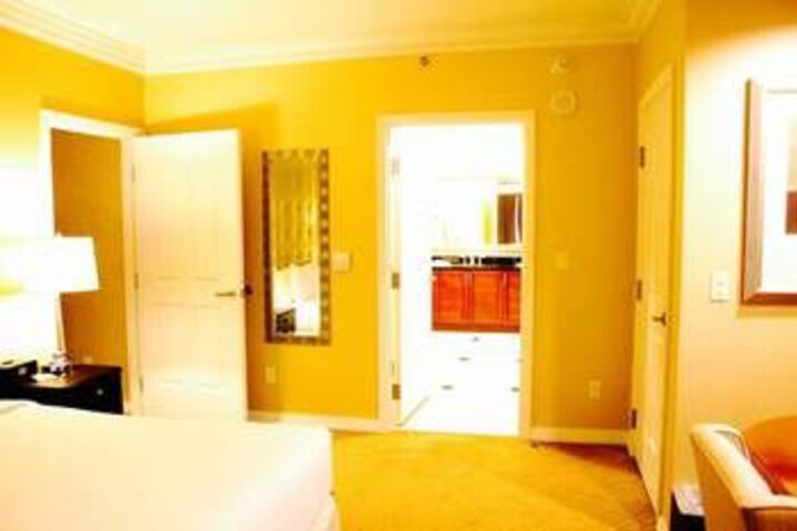 Room 51 of 164