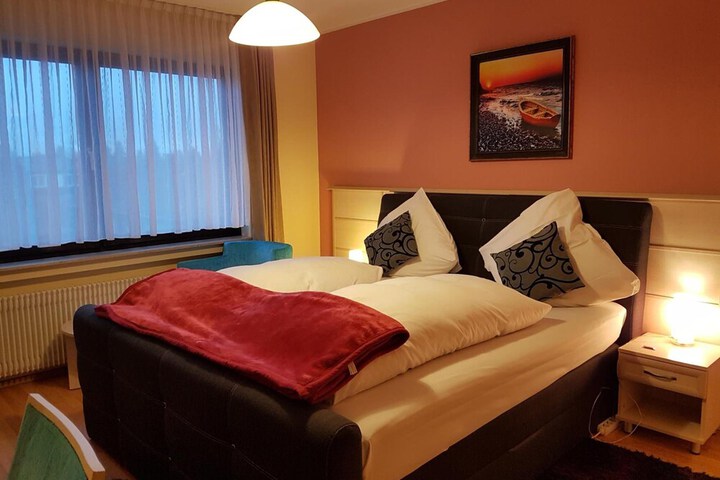 Room 17 of 47