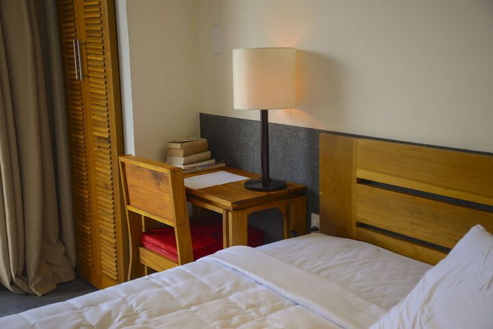 Room 34 of 126