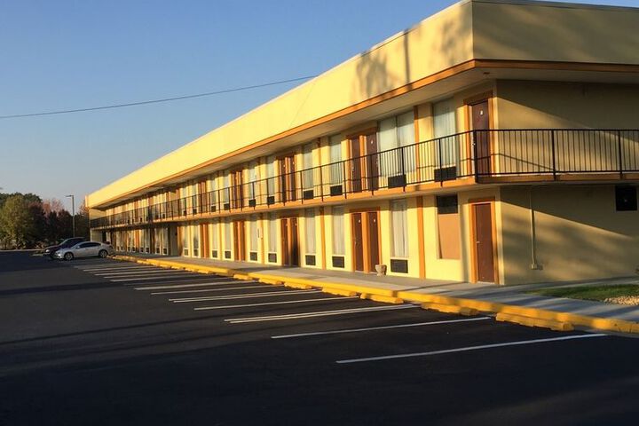 TRAVELODGE MADISON