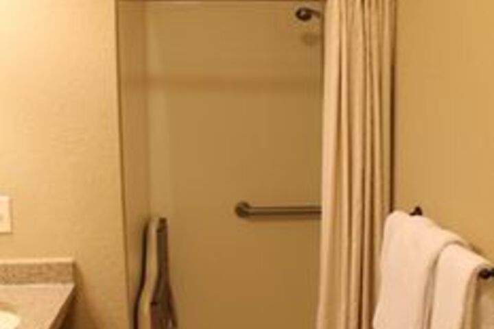 Room 11 of 65