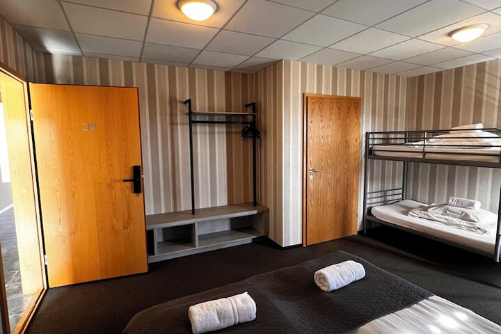 Room 18 of 79