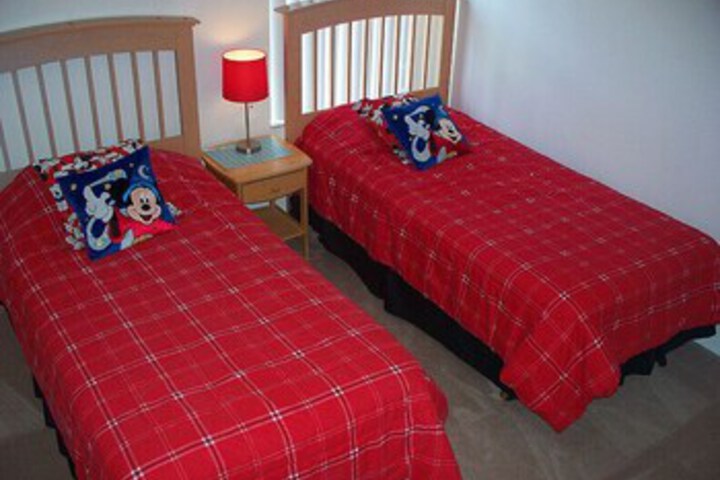 Room 70 of 88