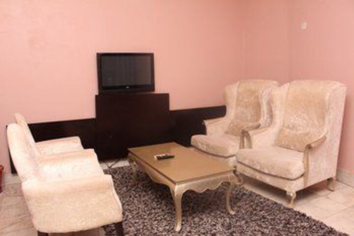 Room 37 of 46