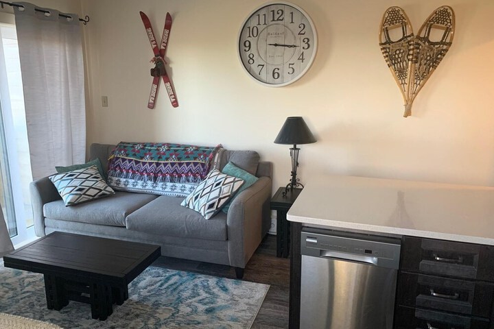 Room 8 of 10
