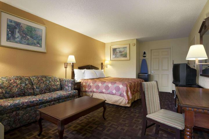 1 King Bed (15 of 15)