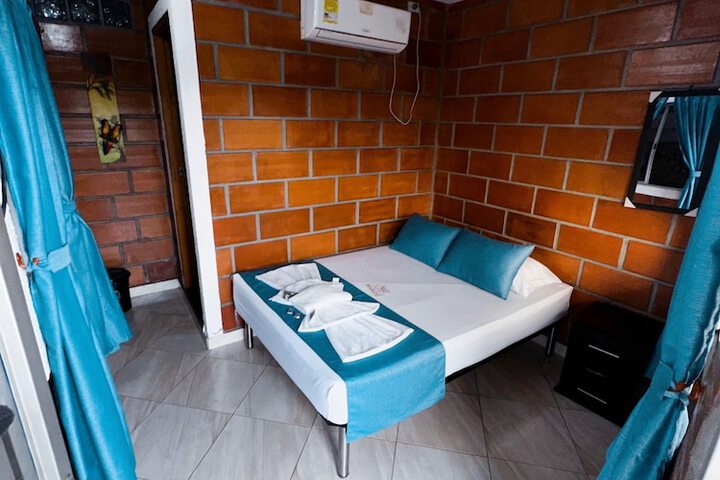 Room 7 of 50