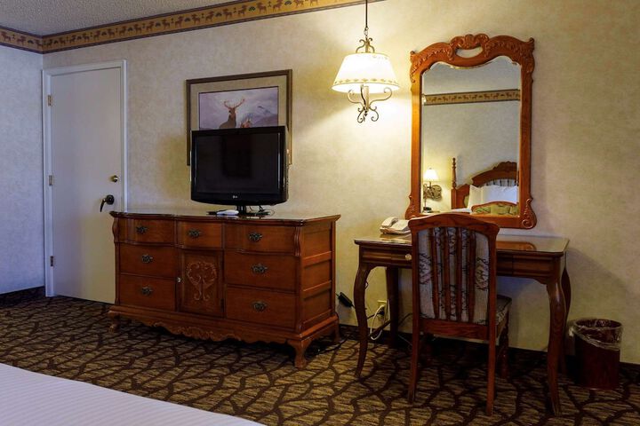 Room 18 of 63