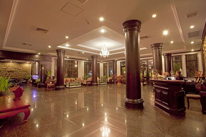Hotel Interior 8 of 73