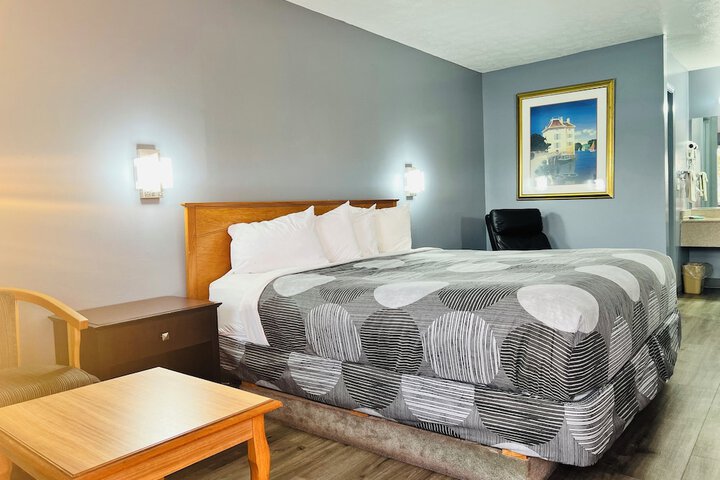 Room 20 of 54