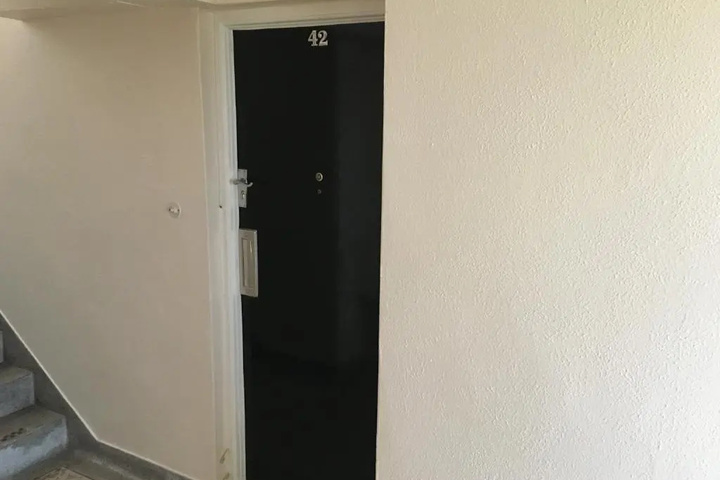 Room 5 of 7