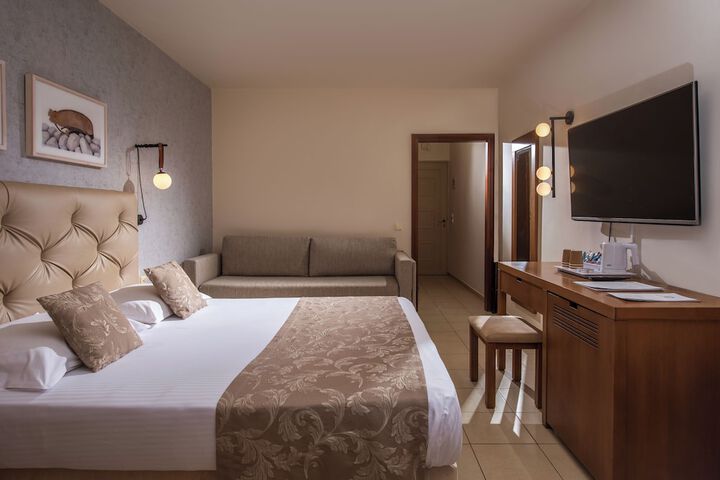 Room 40 of 127