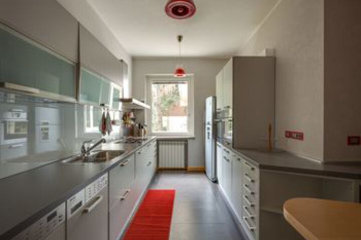 Room 15 of 17