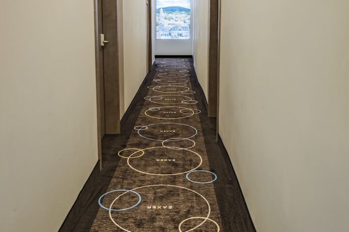 Ballroom/Hall 75 of 92