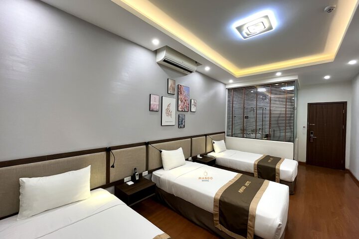 Room 7 of 83