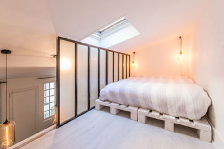 Room 51 of 170