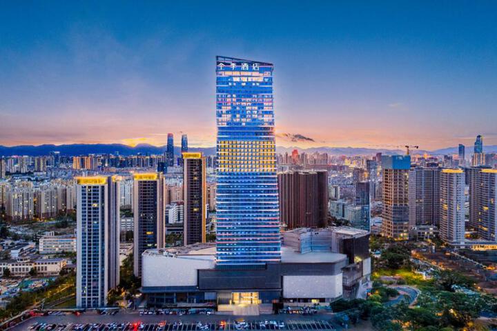 Ji Hotel Kunming Longhu Times Financial Center