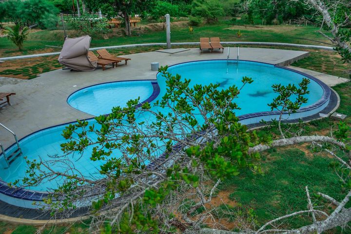 Pool 31 of 53