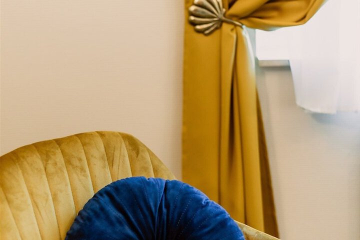 Room 3 of 47