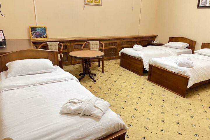Room 14 of 34
