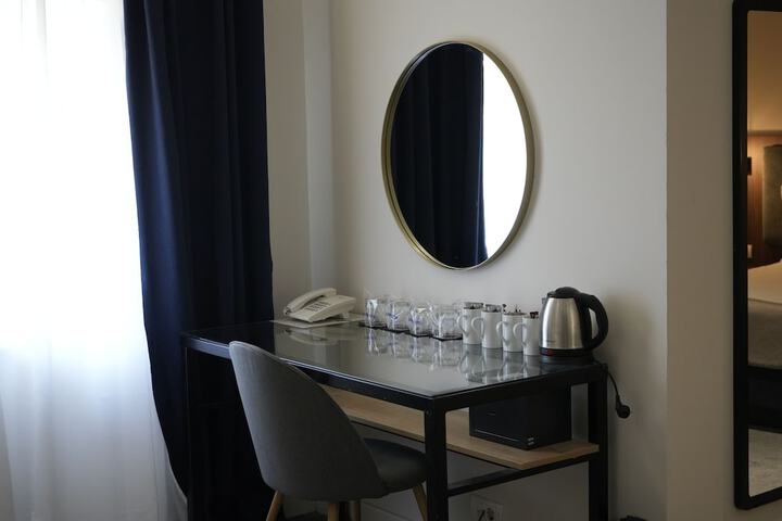 Room 51 of 110