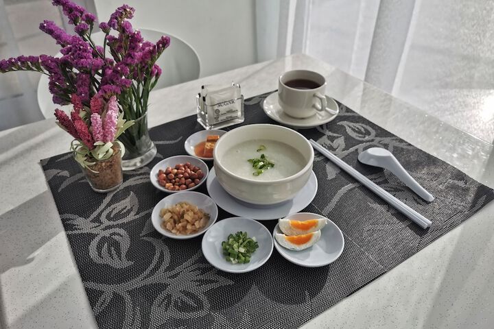 Breakfast/Coffee Service 20 of 25