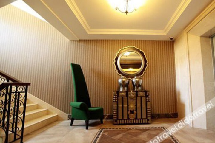 Wansheng Holiday Hotel