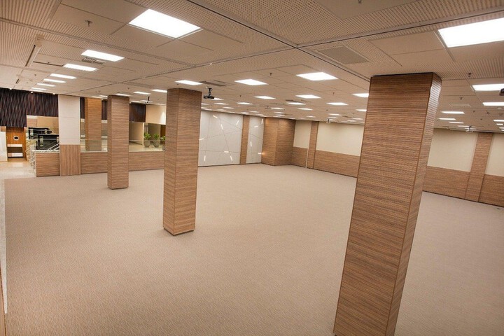 Business Center 56 of 61
