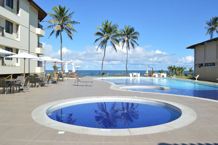 Hotel Pool