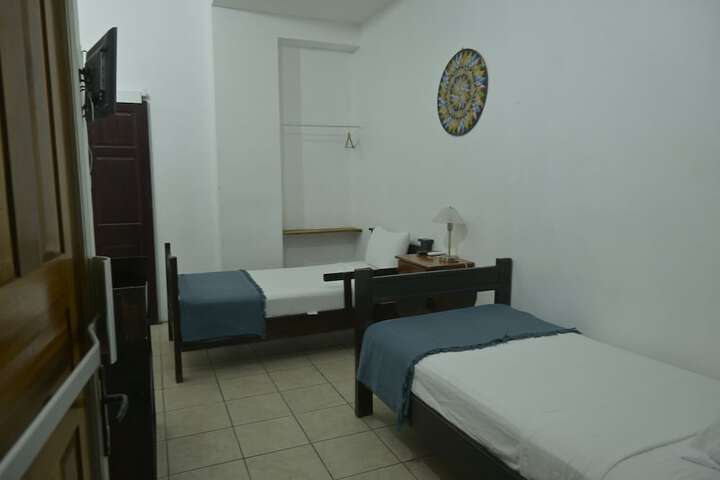 Room 173 of 269