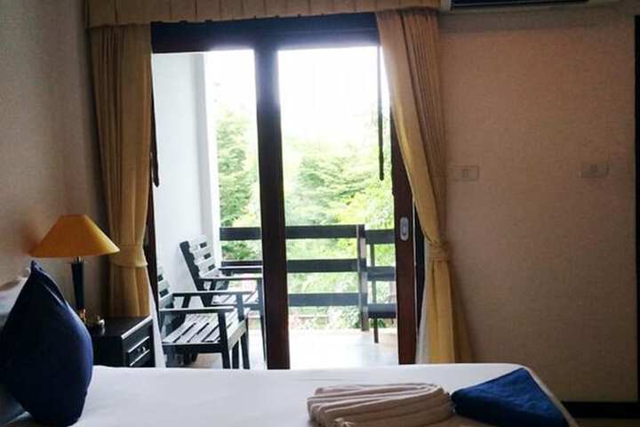 Room 3 of 23