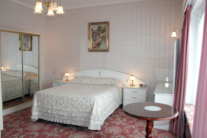 Room 22 of 70