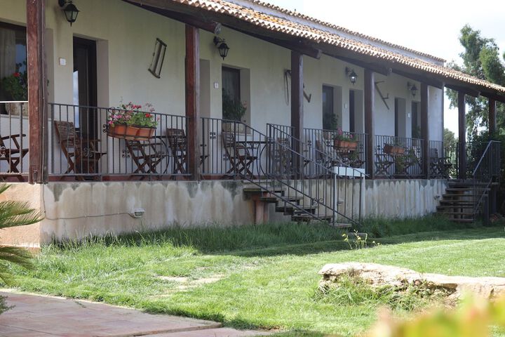 Terrace/Patio 18 of 70