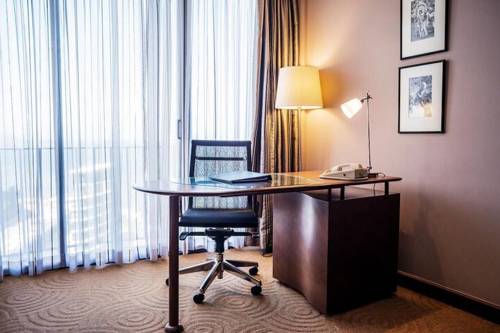 Room 16 of 57