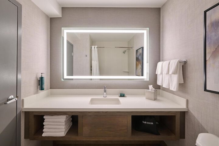Bathroom shower