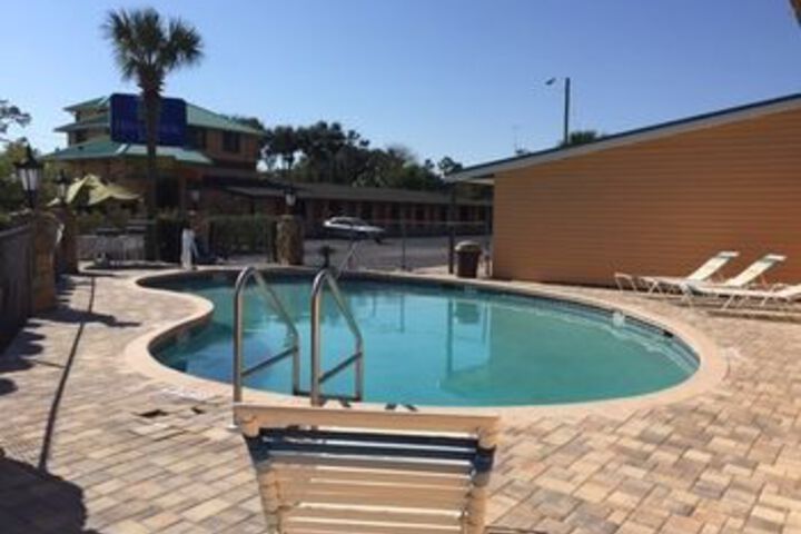 Pool 26 of 29
