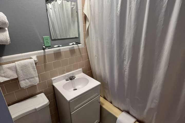 Room 18 of 26