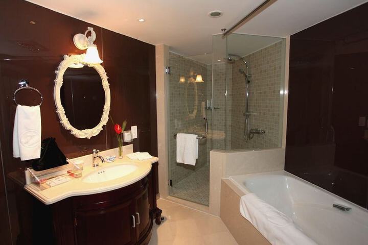 Bath Amenities