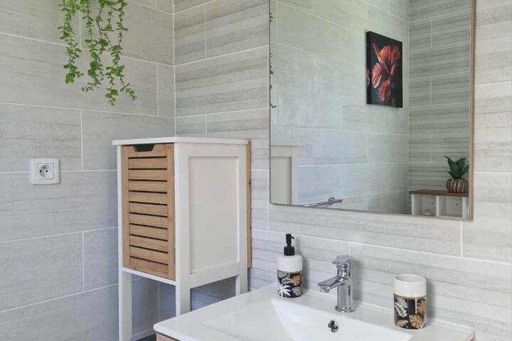 General 28 of 37