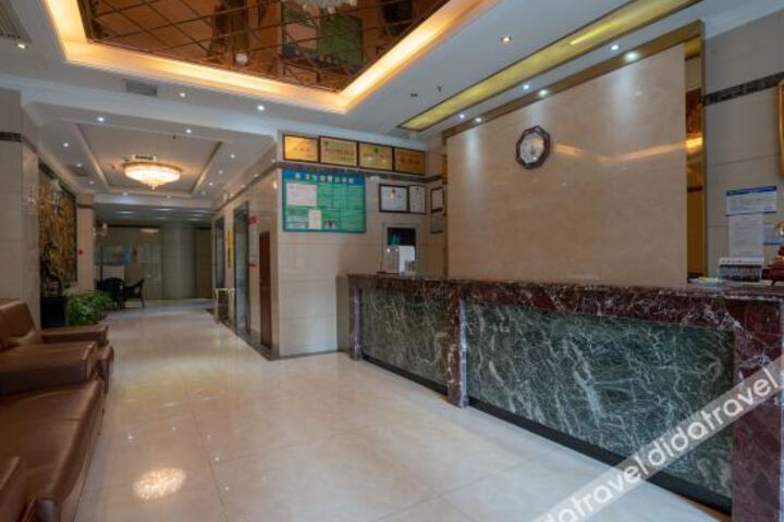 Hotel Interior 5 of 14