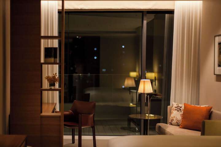 Room 17 of 52